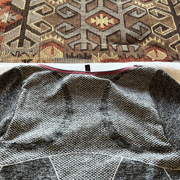 Workout long sleeve womens top - Picture 4 of 4